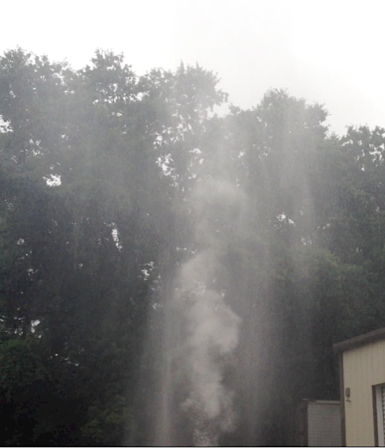 Geyser spray