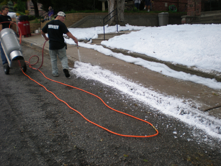 Faux snow on movie sets: How do they do it?