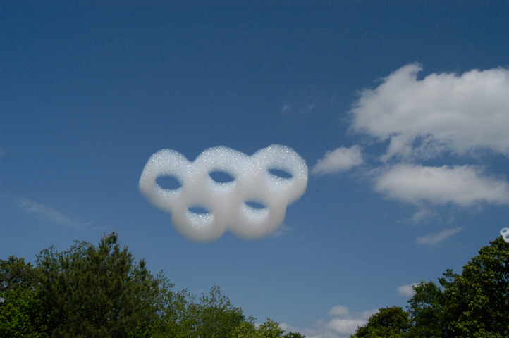 Designer Creates Artificial Cloud that Lets Travelers Float Among Real  Clouds - Environment - InfoNIAC - Latest Inventions