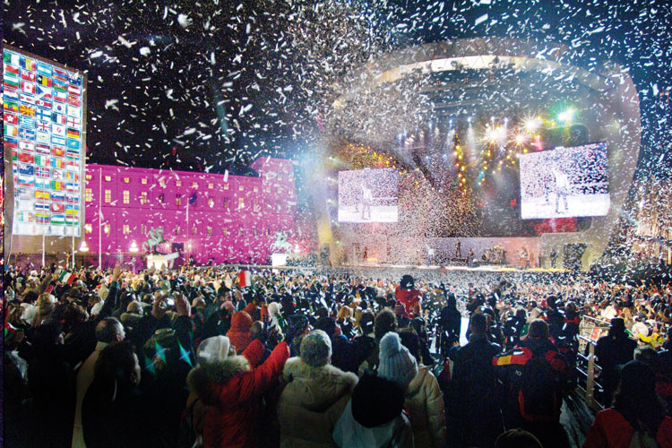 Super shoot confetti projection  cannon