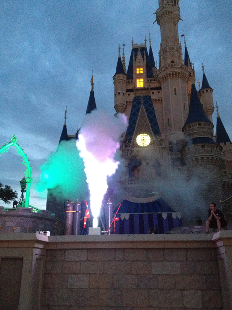 co2 cryo jets at Disney Demo