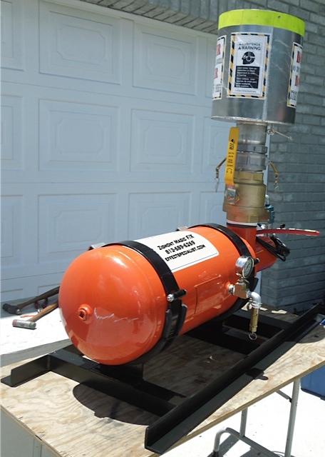 High Altitude Streamer Cannon for stadium