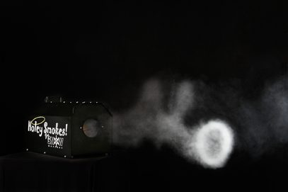 Smoke rings shooter