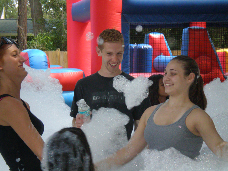 Affordable Easy to Set-up Foam Machine Rental in Miami