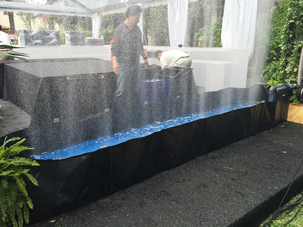 tsunami water screen droppets